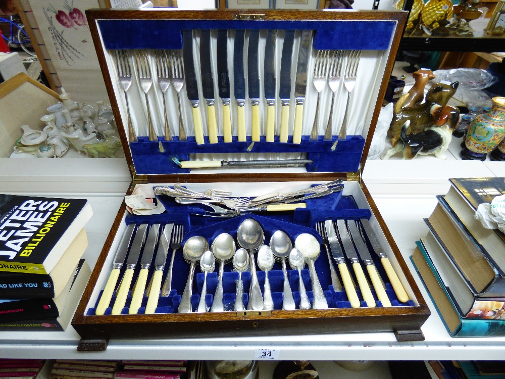 THOMAS TURNER & CO "RIVIERA" CANTEEN OF CUTLERY - Image 2 of 2