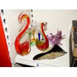 QUANTITY OF GLASSWARE INCLUDING ANIMAL FIGURINES