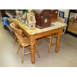 PINE KITCHEN TABLE & 4 CHAIRS