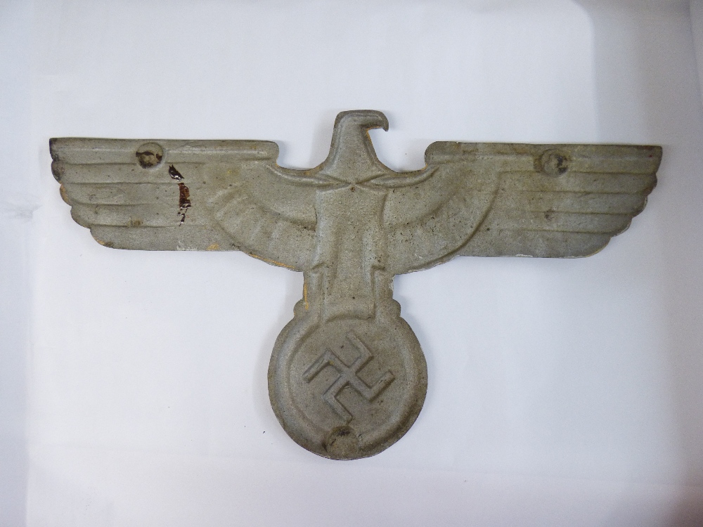 CAST ALUMINIUM NAZI EAGLE ABOVE A SWAZTIKA 34 X 62 CMS MARKED TO THE REAR GAL Mg Si. AP AG - Image 2 of 6