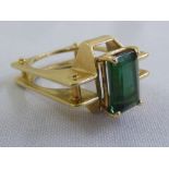 18ct yellow gold and tourmaline contemporary style ring, approx 10.1g