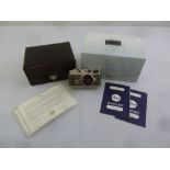 Leica M6 in original packaging and paperwork serial no. 1758070 E219