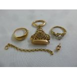 A quantity of 9ct gold jewellery to include rings and a pendant, A/F, (5), approx total weight 8.5g