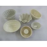 A quantity of antique ceramic jelly moulds of various forms and sizes (6)