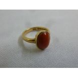 18ct yellow gold and coral ring, approx total weight 3.1g