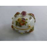 Meissen early 20th century covered dish with applied flowers