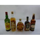 Five bottles of Scotch whisky to include J & B, Grants, Dimple Haig, Black and White and Ben