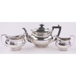 An Edwardian 3-piece silver teaset of bulbous rectangular form, with gadroon edges, Sheffield 1905,