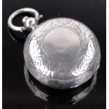 A late Victorian engraved silver sovereign case, by William Neal, Chester 1900.