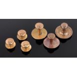 Cased set of 9ct gold studs circa 1900, 4.8g.