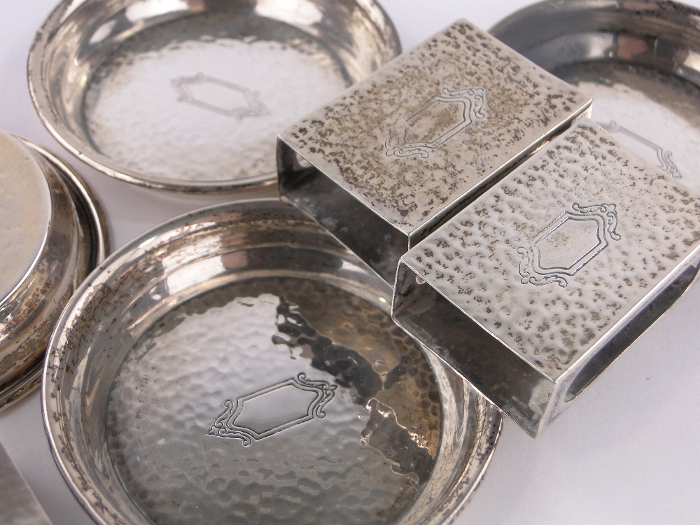 A set of 4 sterling silver matchbox holders and dishes, diameter 6.5cm. - Image 3 of 3