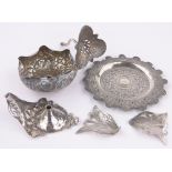 A group of Oriental/Indian silver items.