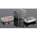 4 Agate and mother of pearl inset vesta cases, (4).
