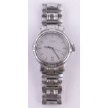 A gent's Gucci quartz wristwatch, stainless steel case with calendar, case width 35mm,