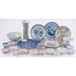 A quantity of Chinese porcelain items.