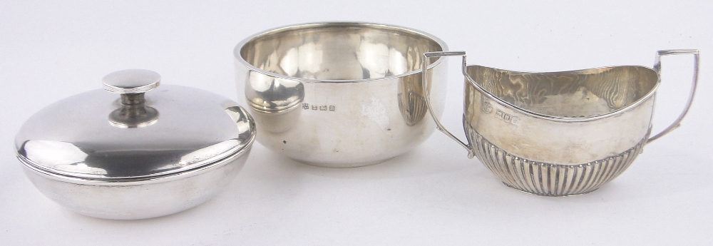 A group of silver items, including circular box and cover, circular sugar bowl, - Image 3 of 3