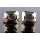 Pair of 14ct gold star sapphire set cufflinks, length 18mm, 14.5g.