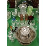 Various drinking glasses, fruit bowls, etc.