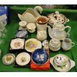 Teapot, cream jug and sugar bowl, Aynsley egg, swan, etc.
