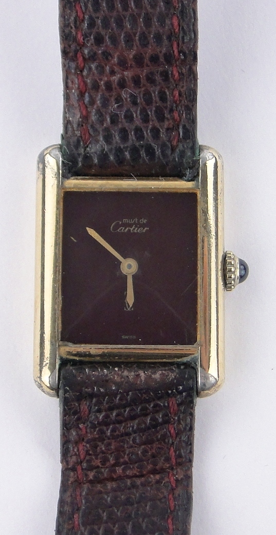 A ladies Cartier quartz wristwatch, silver gilt case with burgundy dial, case width 20 mm,