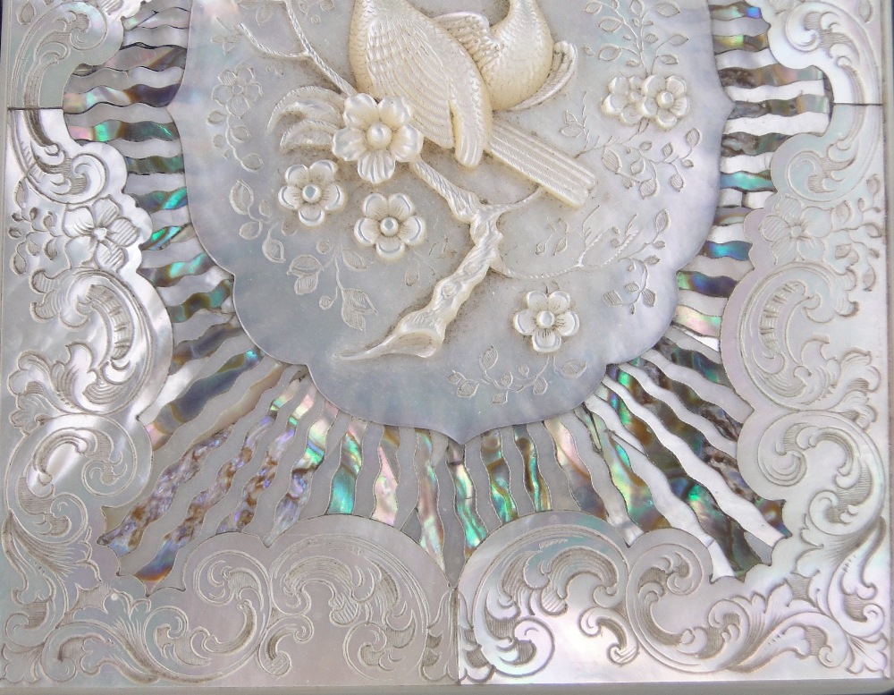 A fine quality Victorian mother of pearl and abalone card case, - Image 5 of 13