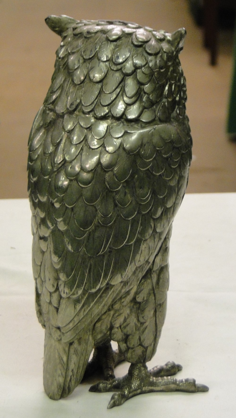 Polished metal owl figure. - Image 2 of 2