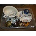 Chamber pot, vase, Crested Ware items, etc.