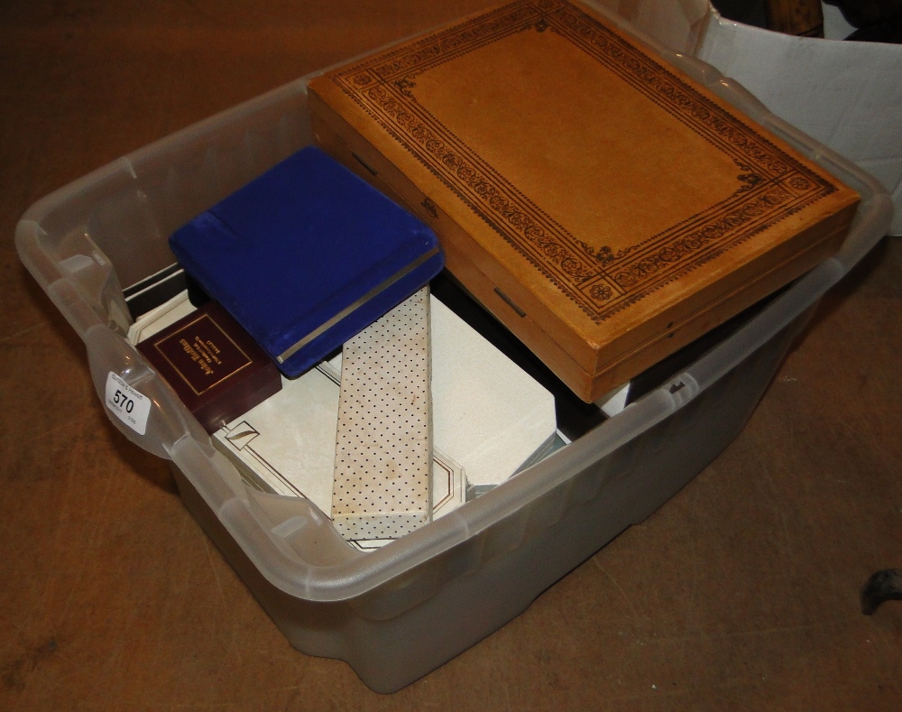 A box of jewellery boxes, spoon boxes, etc.