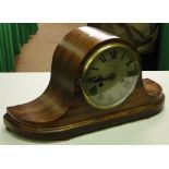 An oak cased 2-train mantel clock.