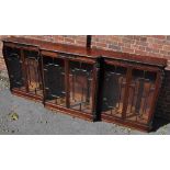 A fine quality Victorian mahogany breakfront 6-door library bookcase,