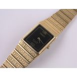 A gent's Vintage Tissot gold plated quartz wristwatch, case width 25mm, working order.