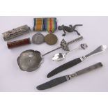 Box containing pair of First War medals awarded to 9170 Pte.