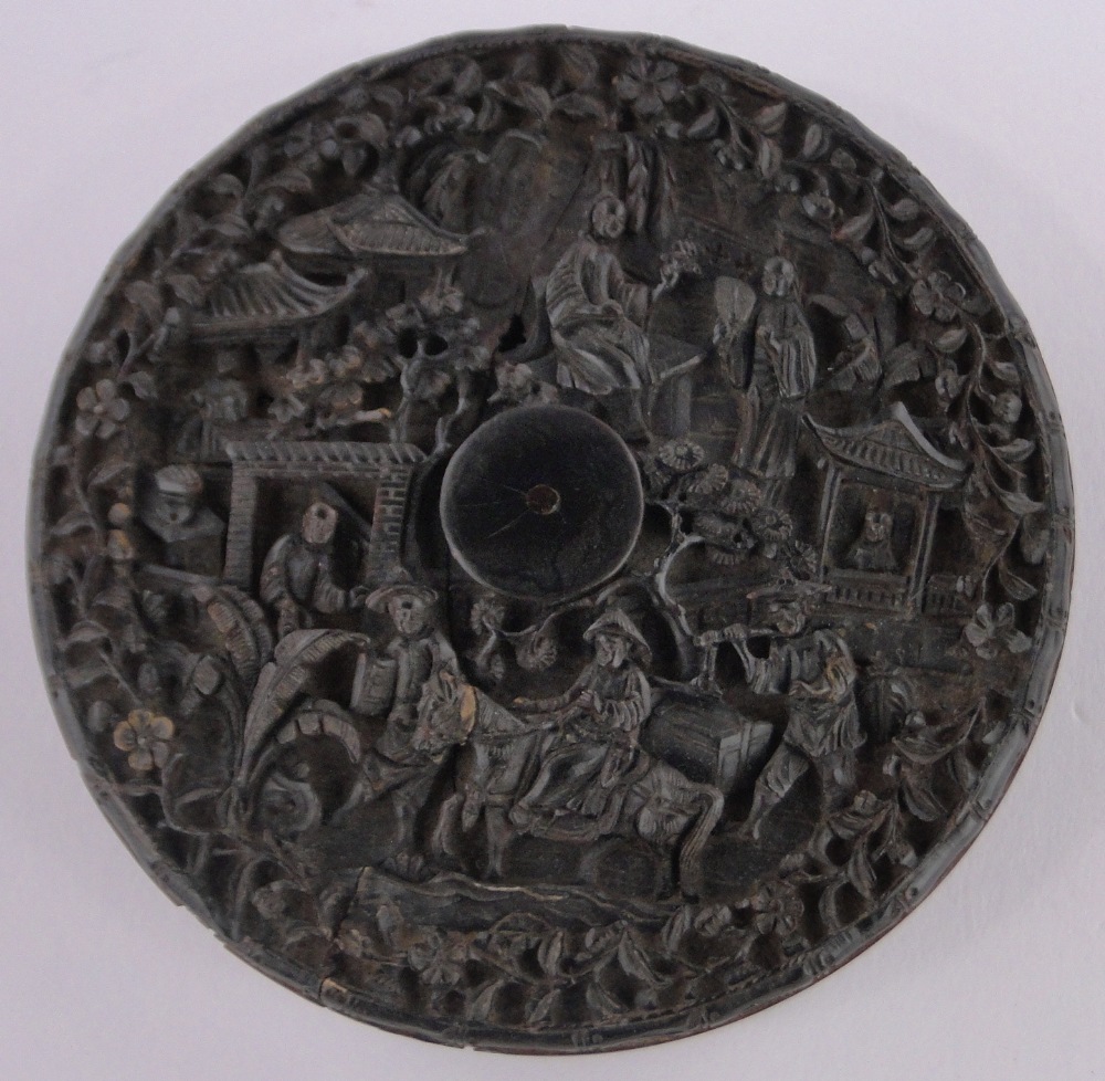 A 19th century Chinese relief carved tortoiseshell circular snuff box, diameter 9.5cm, a/f. - Image 3 of 3