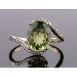 A 14ct gold peridot set ring, approx. 2.