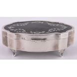 An oval silver and tortoiseshell lidded jewel box, with floral pique inlaid lid, Birmingham 1920,