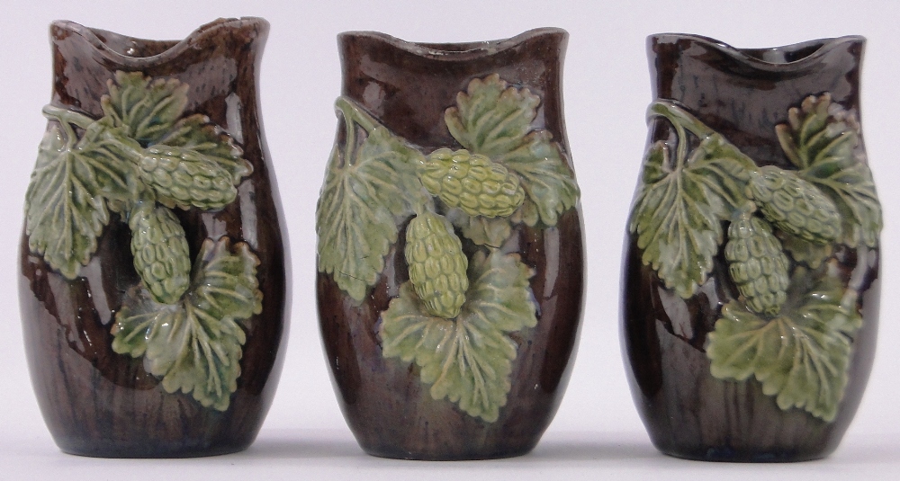 3 Similar Rye Pottery Hop Ware vases, height 10cm, (3).