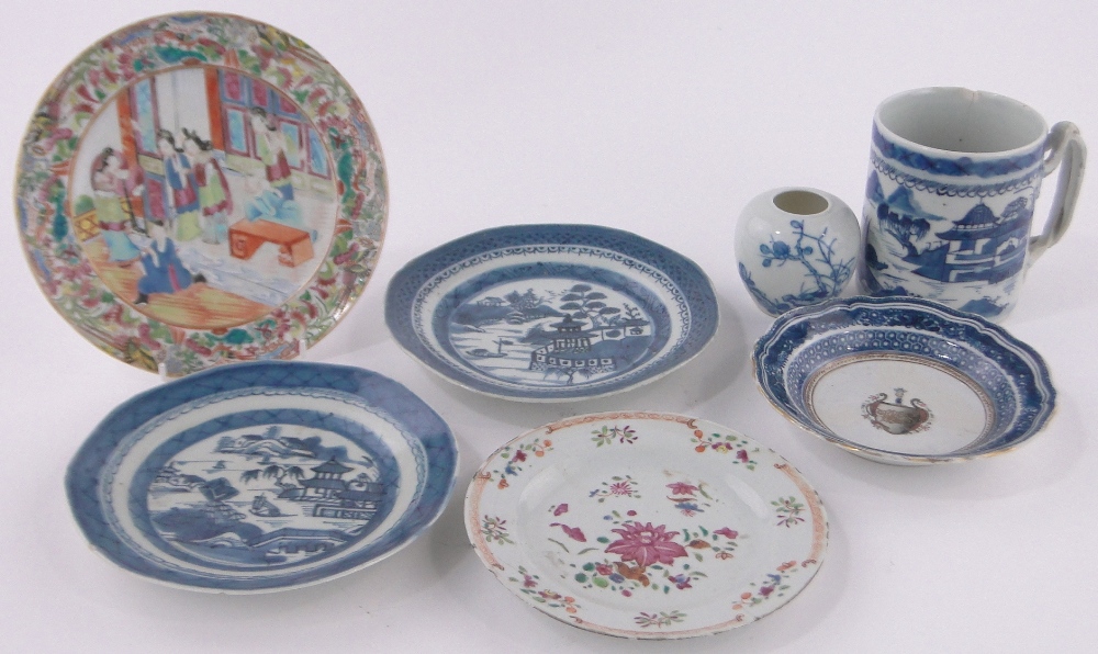 Group of Chinese porcelain, including a blue and white painted mug, height 11cm, (7).