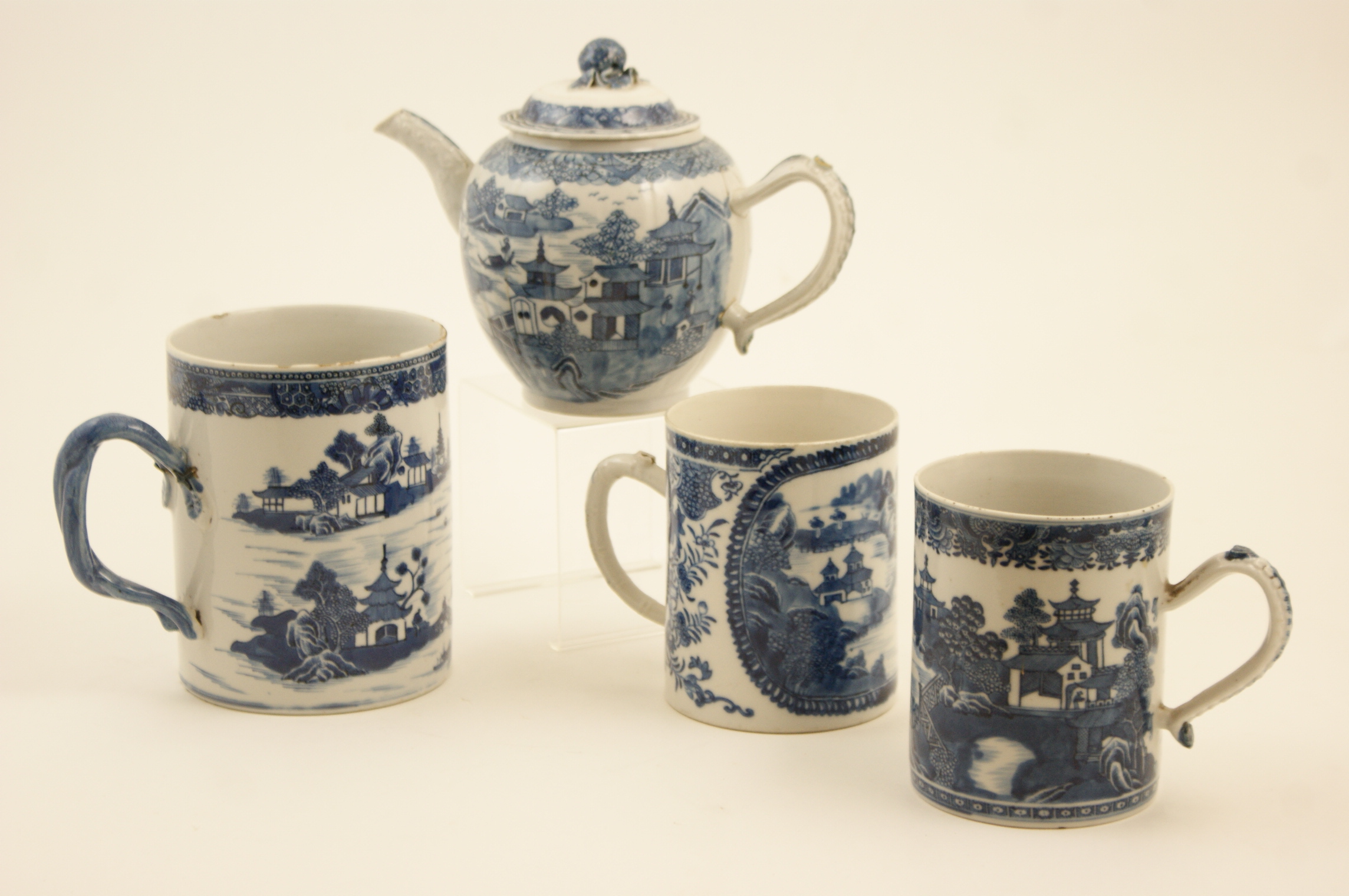Three Chinese export blue and white tankards, Qianlong (1736-95),
