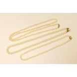 Cultured pearl single strand necklace, the pearls well matched in size and colour, approx.