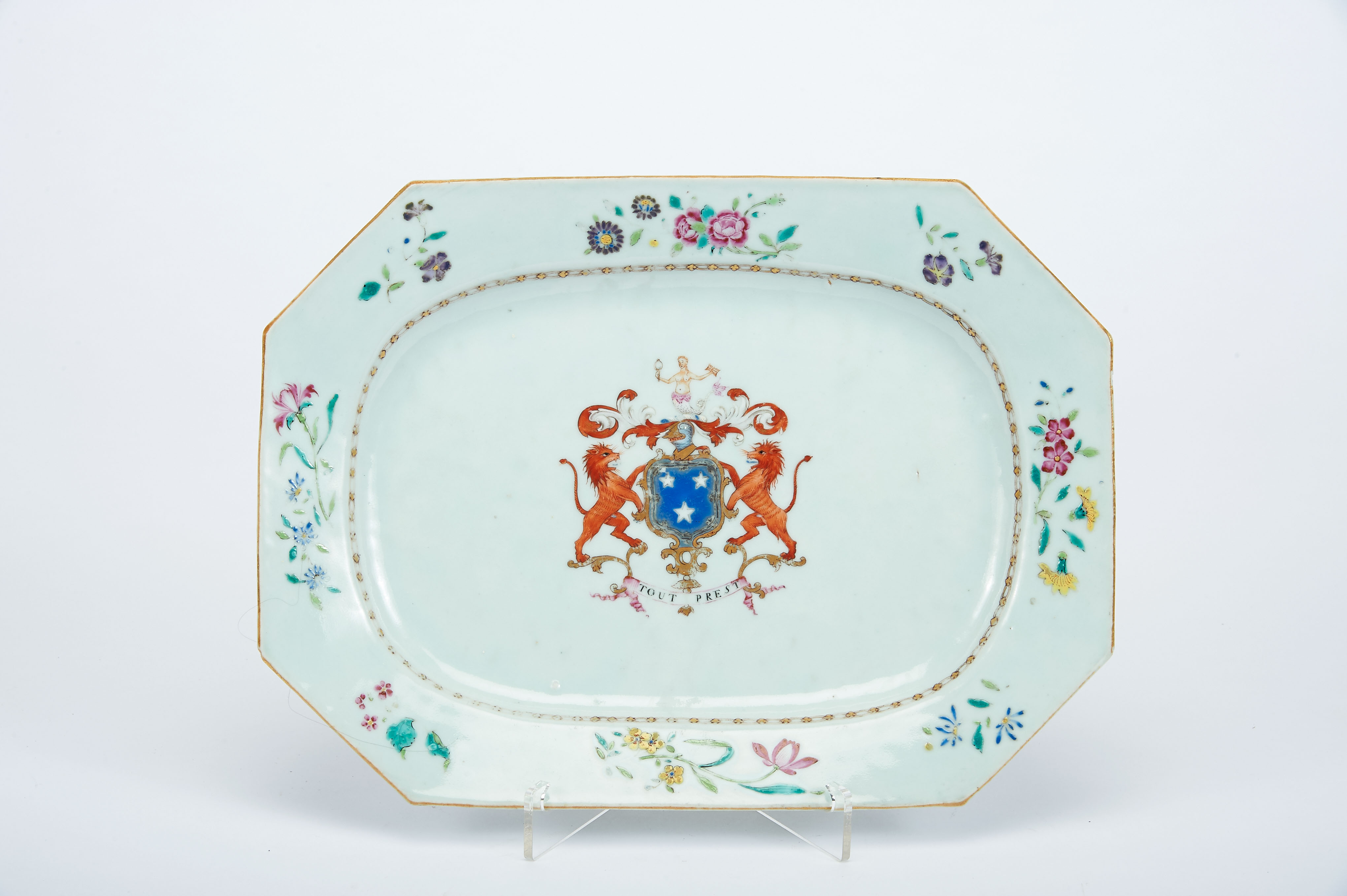 An Octagonal Platter, Chinese export porcelain, polycrome and gilt decoration with the coat of