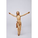 Crucified Christ, ivory sculpture, Indo-Portuguese, 17th C./18th. C., faults on the nose, fingers