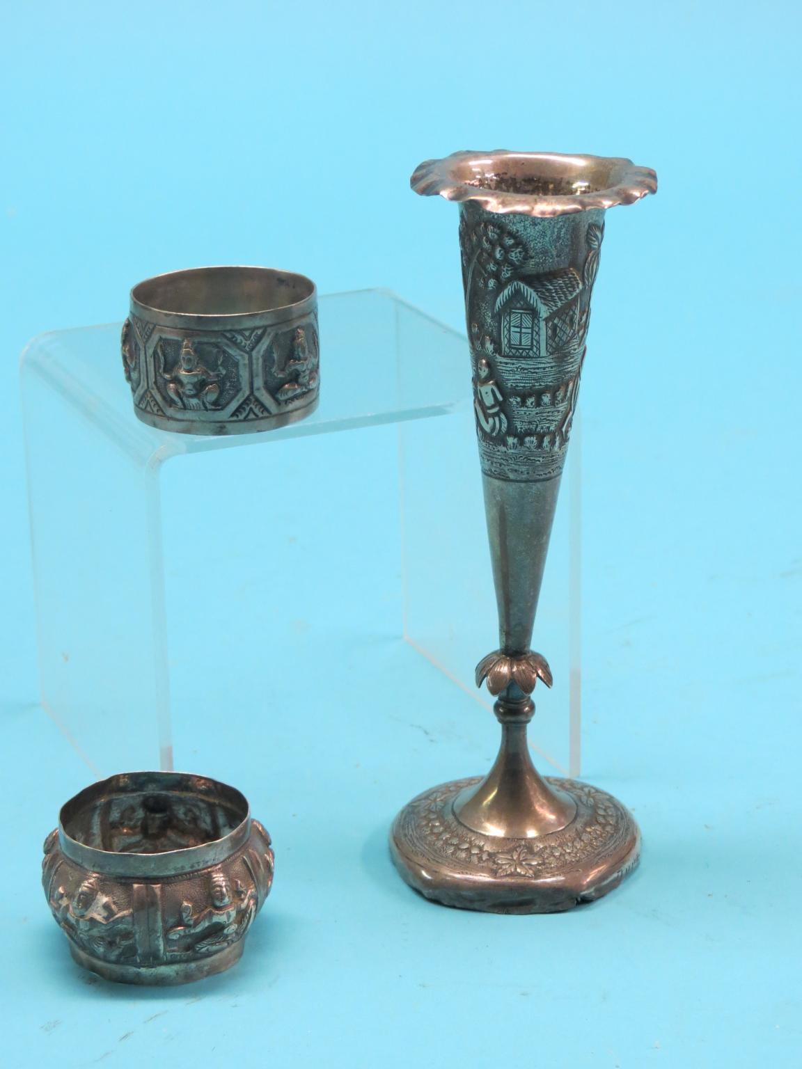 A Chinese silver bowl, cast with birds and foliage, 4.5in. diameter, an Indian silver posy vase - Image 3 of 6