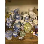 A quantity of household china, including Copeland's Italian-pattern and a Royal Doulton part