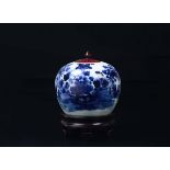 A blue and white potiche and wooden cover with floral decoration, China, Qing [...]