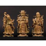 Three soapstone figures of wise men, China, 20th century - h cm da 40,5 a cm 44 - [...]