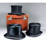 A gentleman's brushed black silk top hat by Forsyth Brothers, Motherwell, Hamilton & Wishaw,
