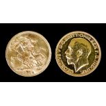 Two George V Sovereigns, 1914 and 1915 (fine)