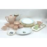 WEDGWOOD PINK POTTERY ART DECO COFFEE SERVICE FOR FOUR PERSONS, 11 PIECES, PLUS ANOTHER CUP AND FIVE