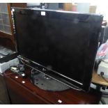 LG 31" FLAT SCREEN TELEVISION, HD READY AND WITH PLAYBACK TOGETHER WITH SKY DIGIBOX AND REMOTE