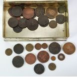 SELECTION OF LATE 18TH CENTURY TO MID 19TH CENTURY COPPER TOKENS AND OTHER GB COPPER COINS AND